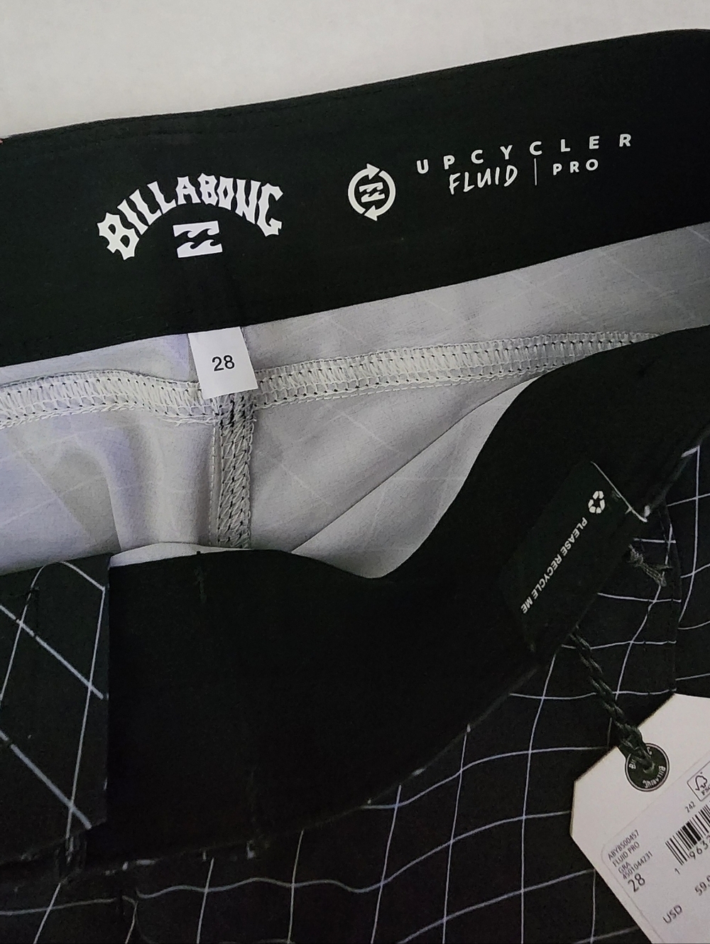 Billabong Black and Purple Grid Men's Fluid Pro Boardshorts 28 NWT - Picture 10 of 12